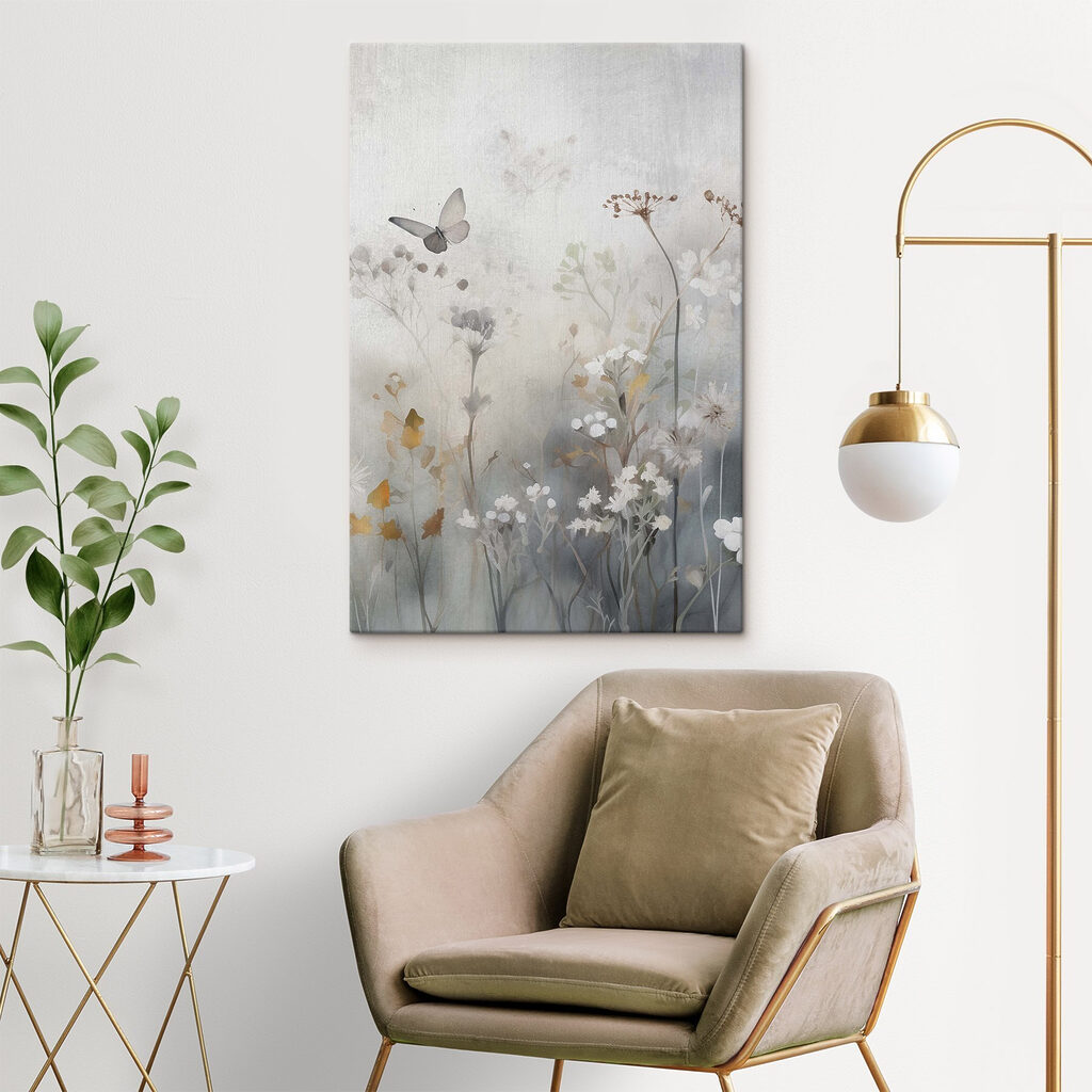 Πεταλούδα ανάμεσα σε αγριολούλουδα — εσωτερικός χώρος 2